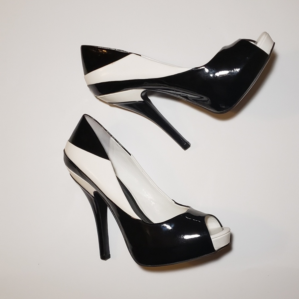BCBG High Heels